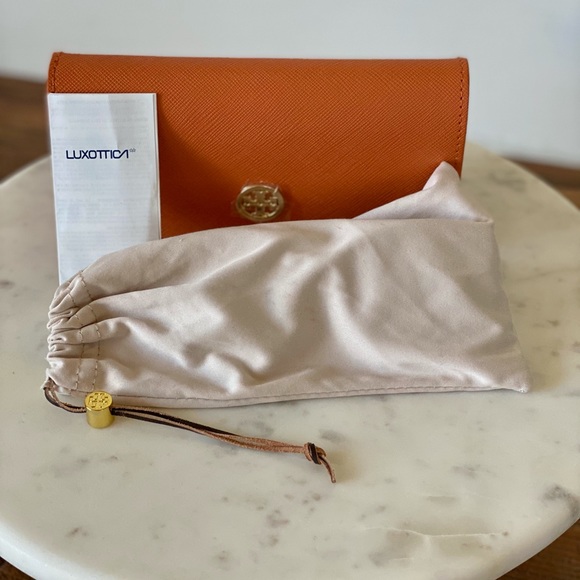 Tory Burch Sunglasses - Picture 12 of 13